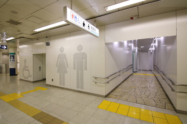 地下鉄A駅トイレの写真